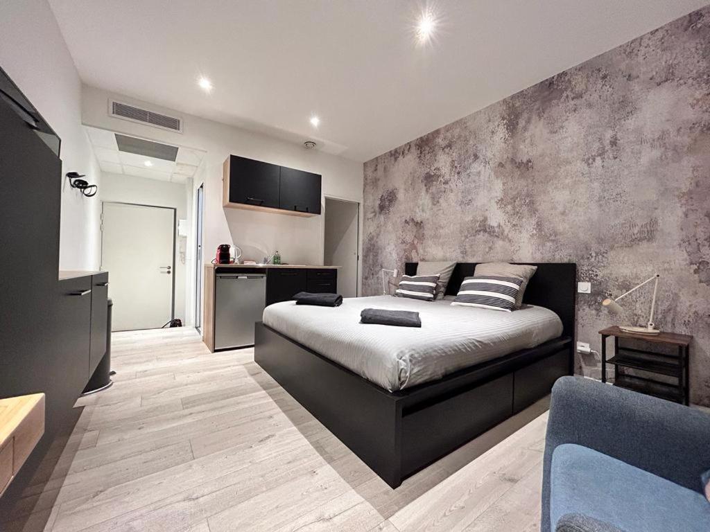 Tour D'Auvergne - Appartements En Plein Centre Ville, Proche De La Cathedrale Et De La Place De Jaude كليرمونت-فيراند المظهر الخارجي الصورة